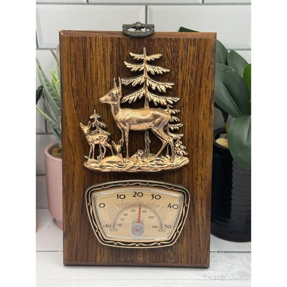 Vintage 1970's Made In Canada Thermometer w/Raised Metal Deer On Wooden Plaque - Picture 2 of 6